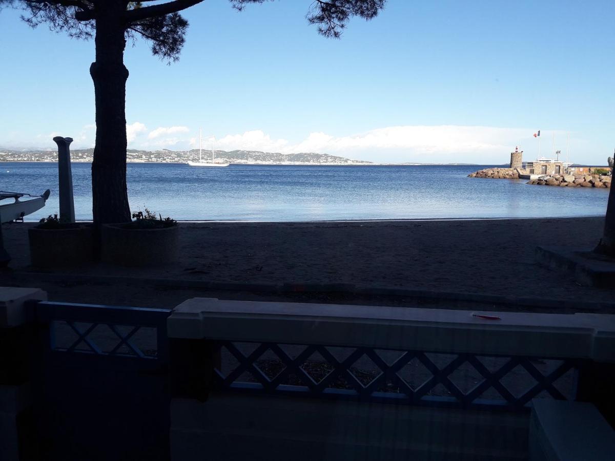 French Riviera 1 Bedroom On The Beach Facing Cannes Théoule-sur-Mer Extérieur photo
