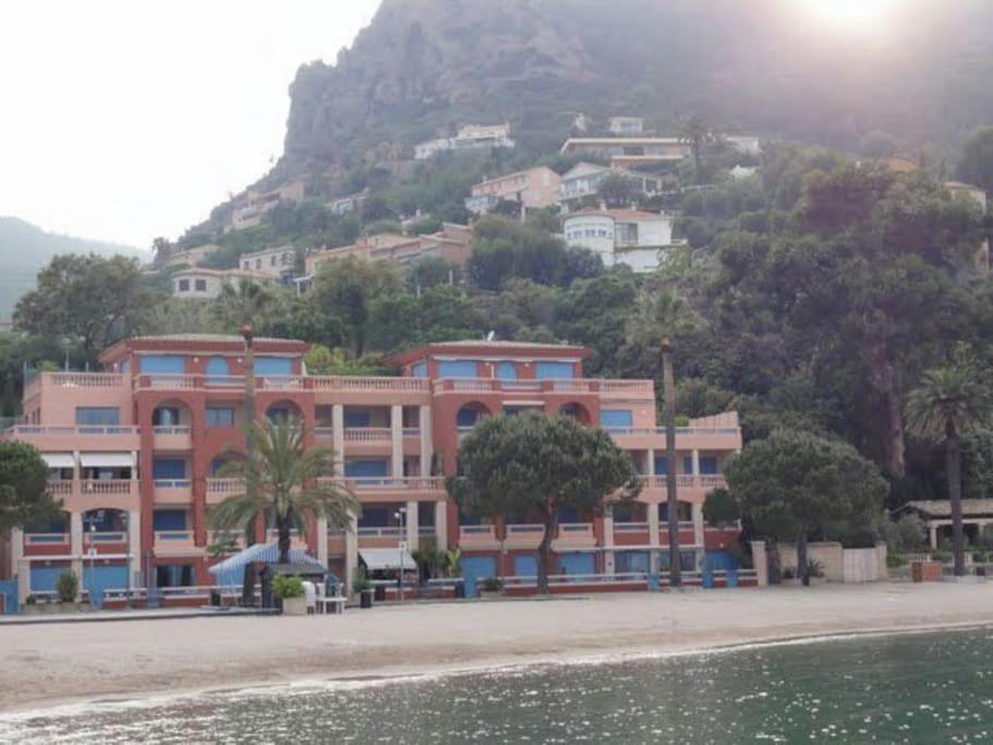 French Riviera 1 Bedroom On The Beach Facing Cannes Théoule-sur-Mer Extérieur photo